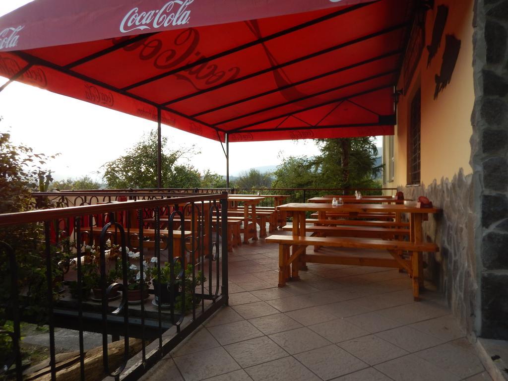 Penzion A Restauracia Pod Hradom, Turna Nad Bodvou Ngoại thất bức ảnh
